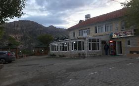 Karadut Otel Nemrut